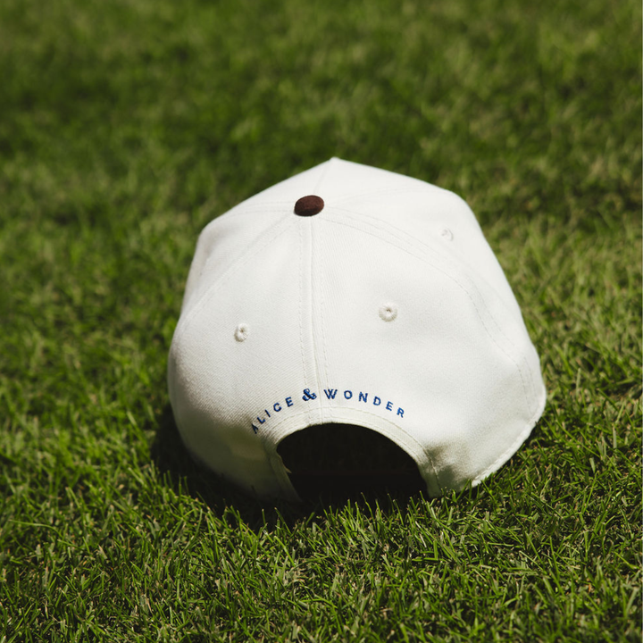 Chicago Cubs x Alice &amp; Wonder Vintage Logo 940 Cap — Brown